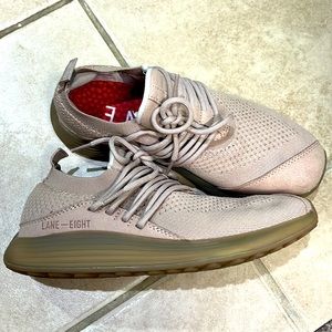 Lane eight women’s training shoes